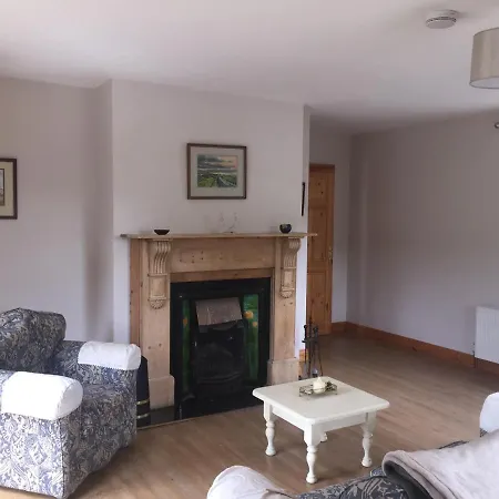 Holiday home Rose Holiday House Near Sea & Croagh Patrick, Sleeps 8 Westport