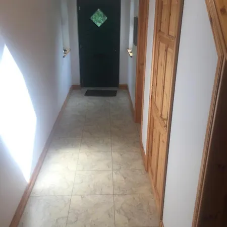 Holiday home Rose Holiday House Near Sea & Croagh Patrick, Sleeps 8