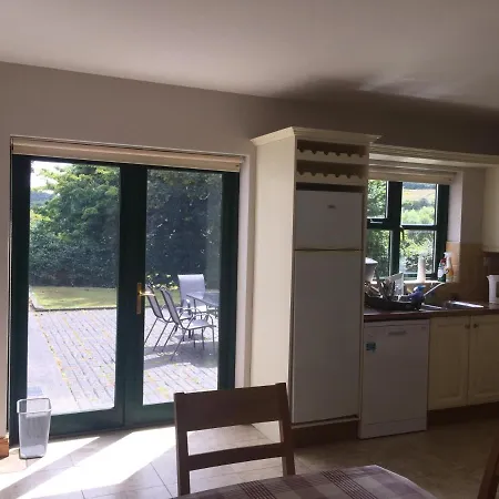 Rose Holiday House Near Sea & Croagh Patrick, Sleeps 8 Сasa de vacaciones Westport